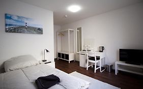 Gaestehaus Emden, Gemuetliche Zimmer Mit Bad & Wlan